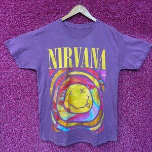 Nirvana Never Mind Smiley Face Purple Tshirt size Large
